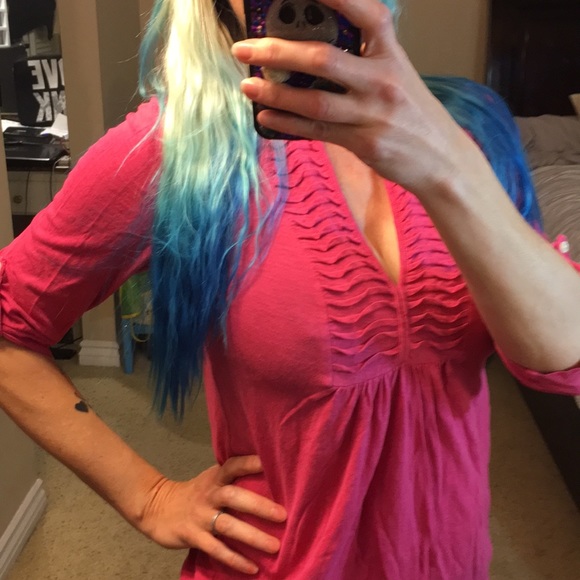 Super cute great cond blouse by Anne Taylor - Picture 4 of 8